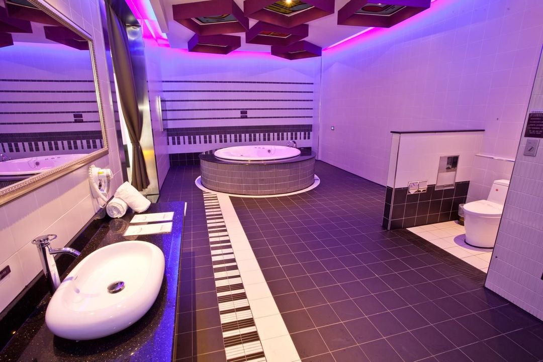 Wei Feng Exquisite Motel - Kaohsiung Nanzhao