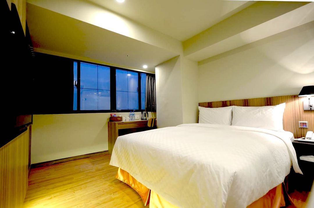 台北市-詩漫精品旅館｜緊鄰台北車站