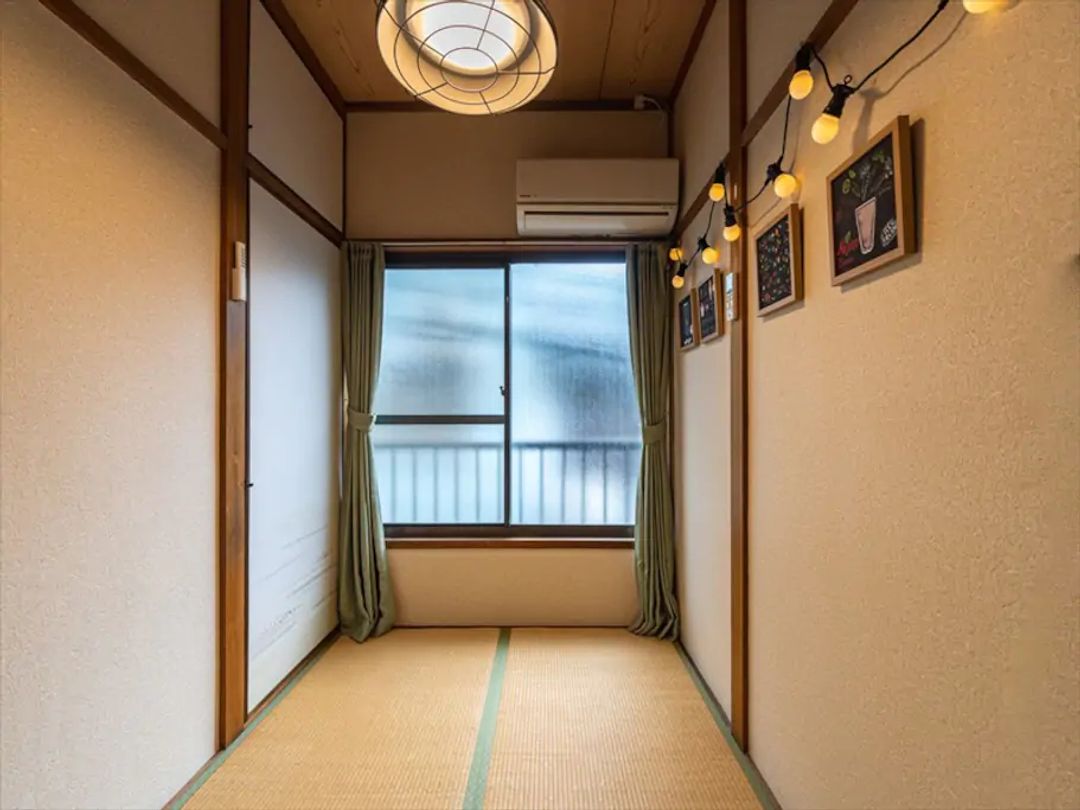 5min walk from Kyobashi Station/2-story house!55㎡/2LDK/Max 8pax