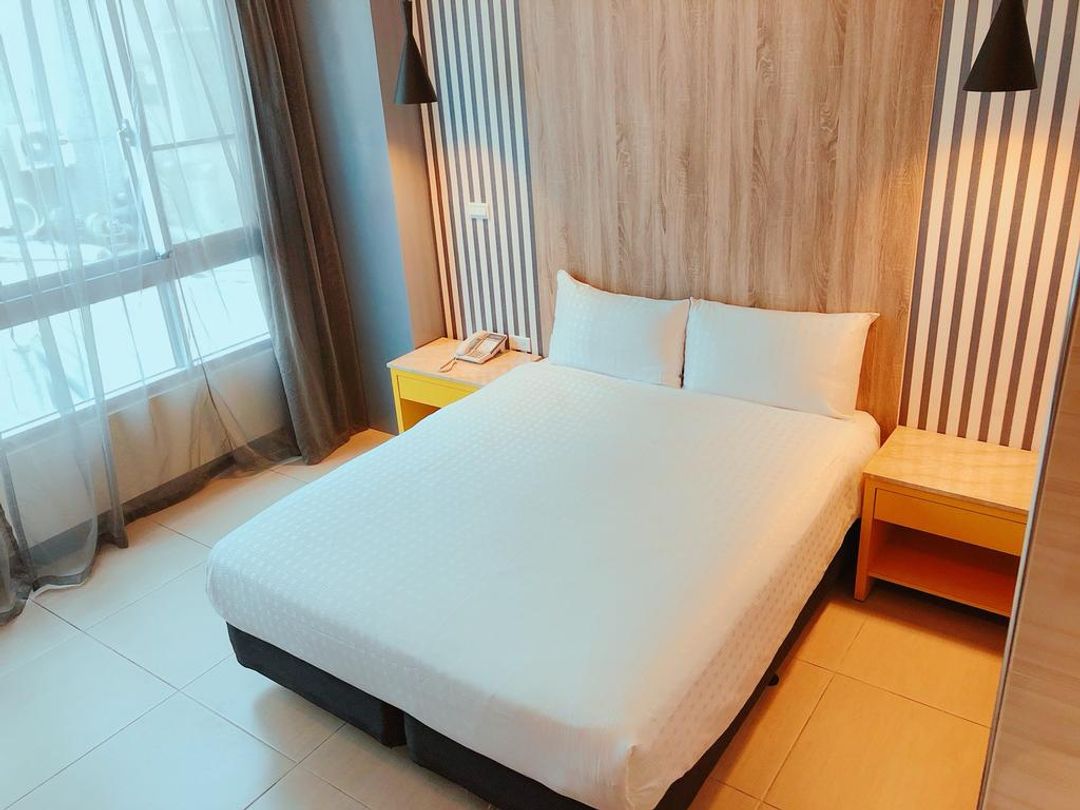 P&E Hotel