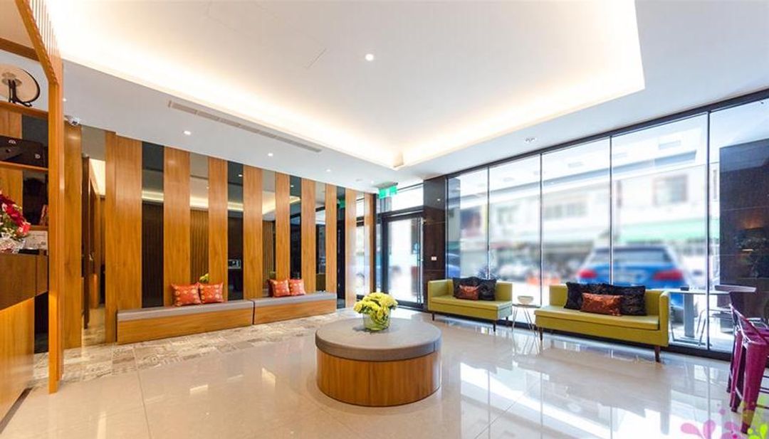 P&E Hotel