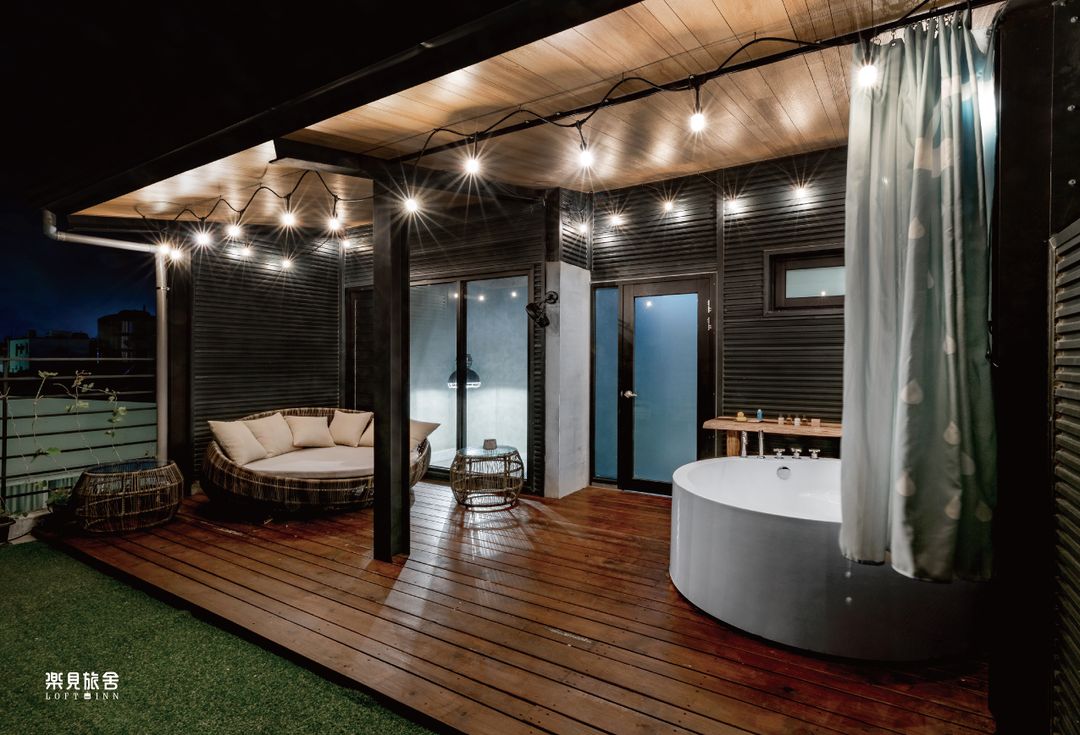 LOFT INN-1