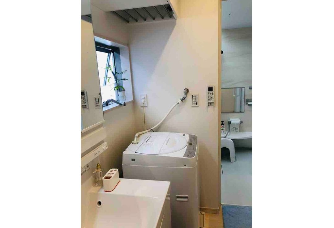 【2F Wash stand / 2樓洗手間 / 2階 洗面室】