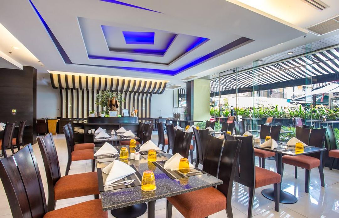 諾沃城大酒店（Nouvo City Hotel - SHA Extra Plus）