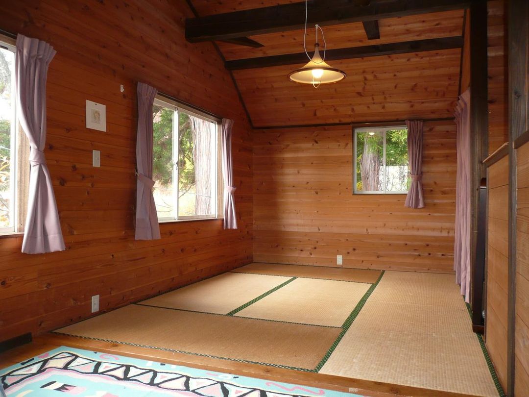 Soratobu Usagi Hotel ｜A Japanese-style hut next to Myoko Suginohara Ski Resort.