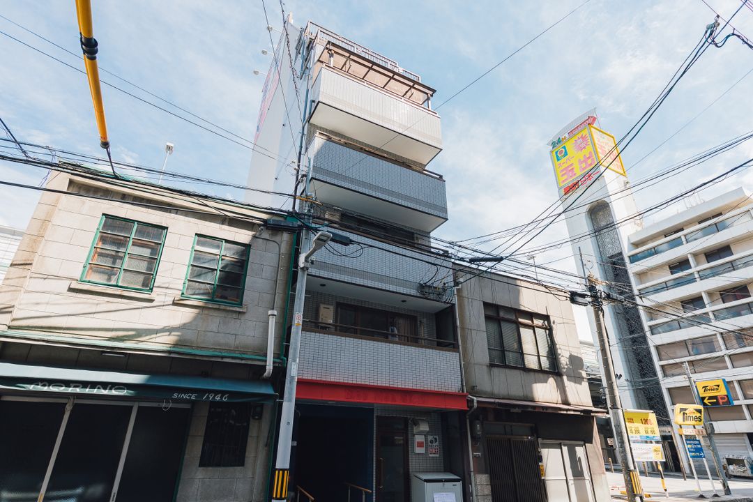 AFP J Apartment-14