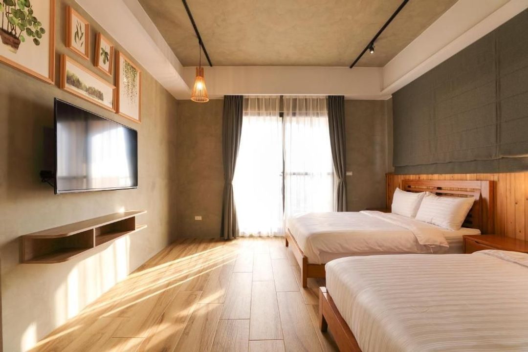Shi Guang BnB