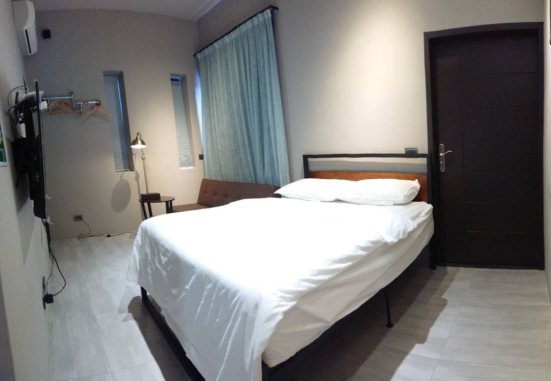 82行旅電梯民宿-8