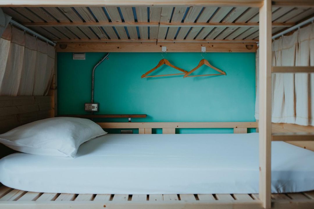 1995 Hostel