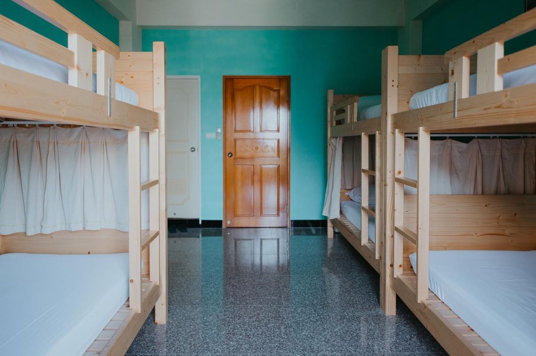 1995 Hostel