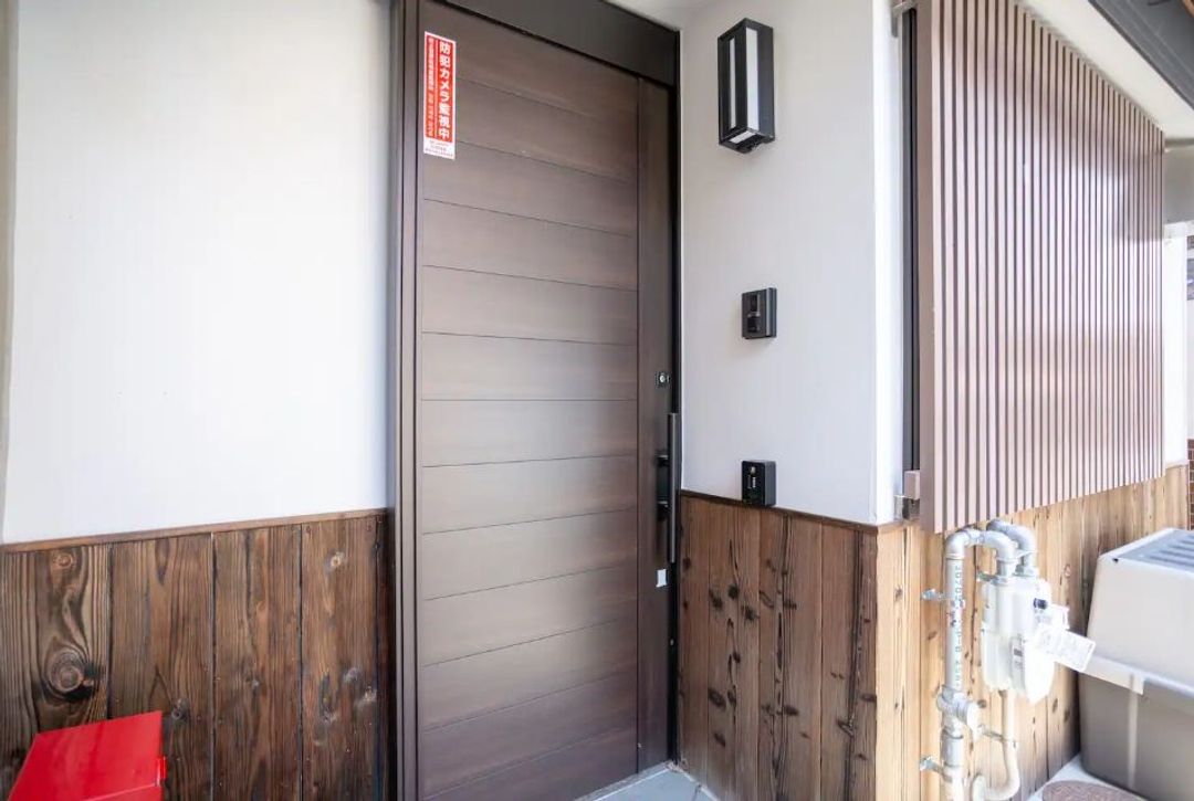 ENRAKU Guest house/FreeWiFi/Near JR Enmachi!