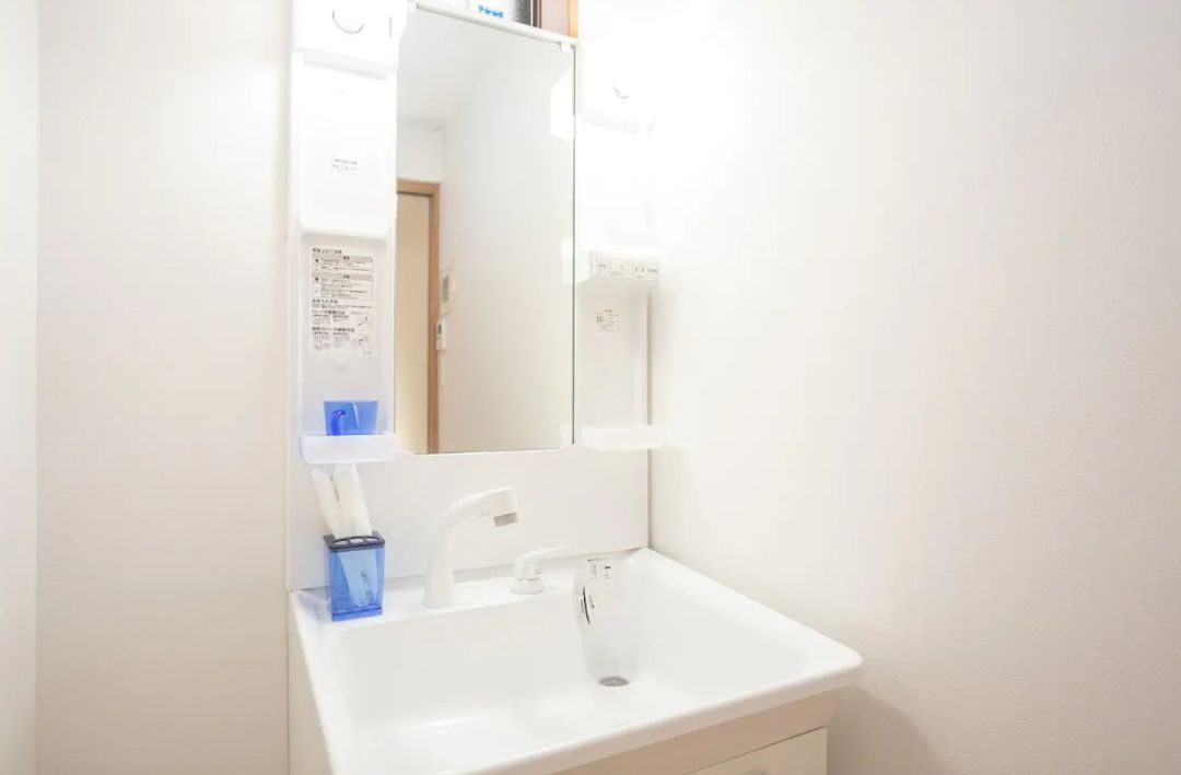 ENRAKU Guest house/FreeWiFi/Near JR Enmachi!
