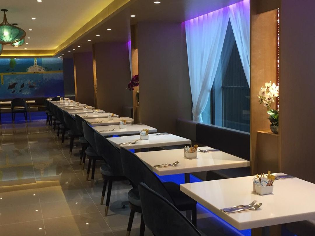 Bizotel Premier Hotel & Residence-4
