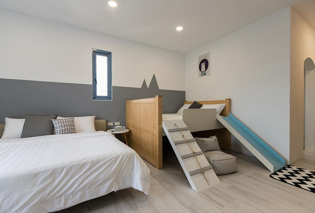 Blue White Bed and Breakfast