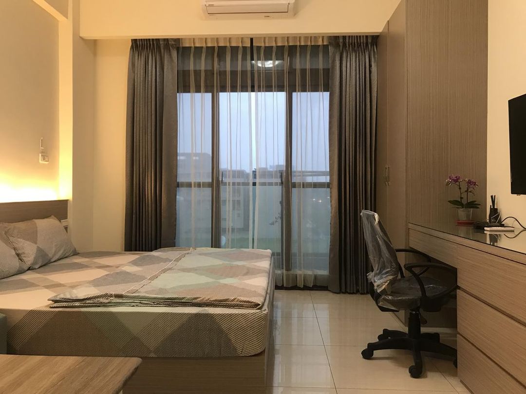 Emerald Gold Diamond Hall 1