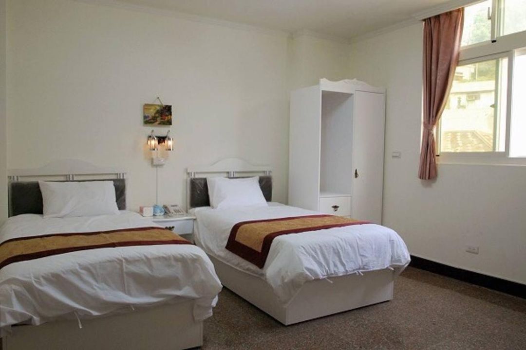 Egina Bed and Breakfast