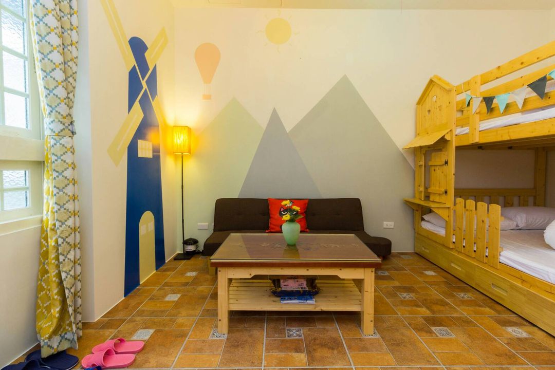 Independent Sparrow Hut Family Room for 4-6 People-11