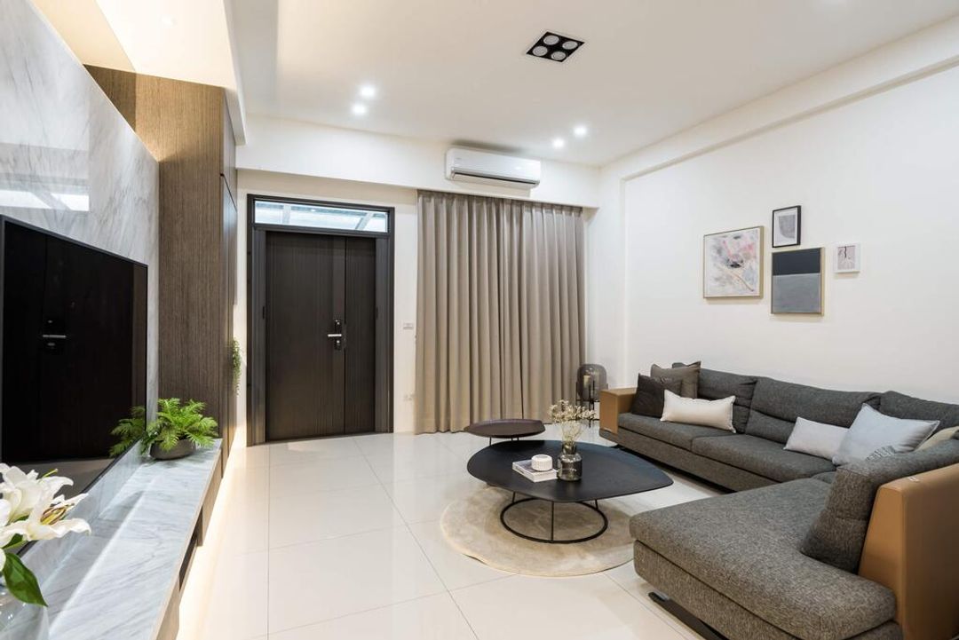 Single Eyelid Homestay
