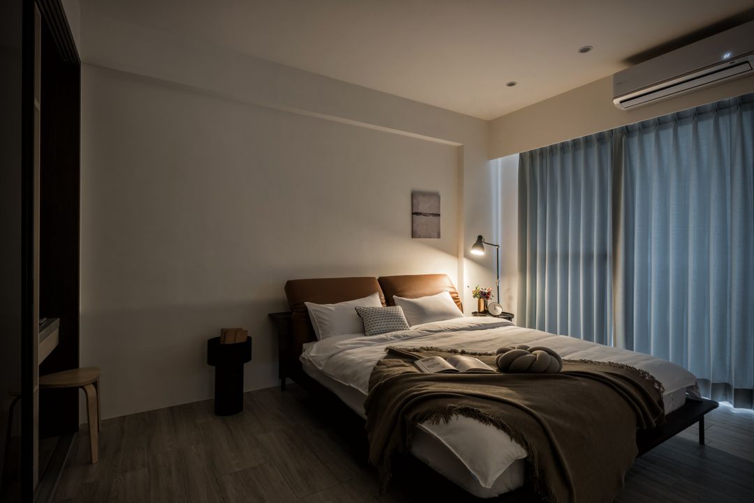 Single Eyelid Homestay