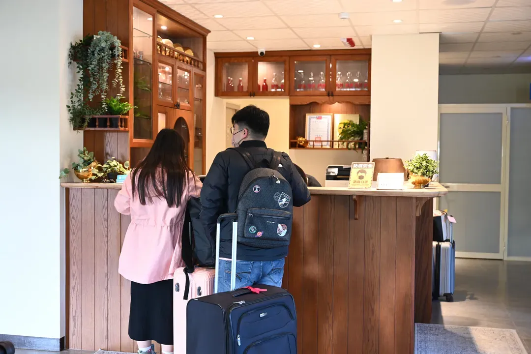 綠藤輕旅│近 Xpark水族館 · 華泰名品城 · 桃園高鐵站 · 機場捷運A18