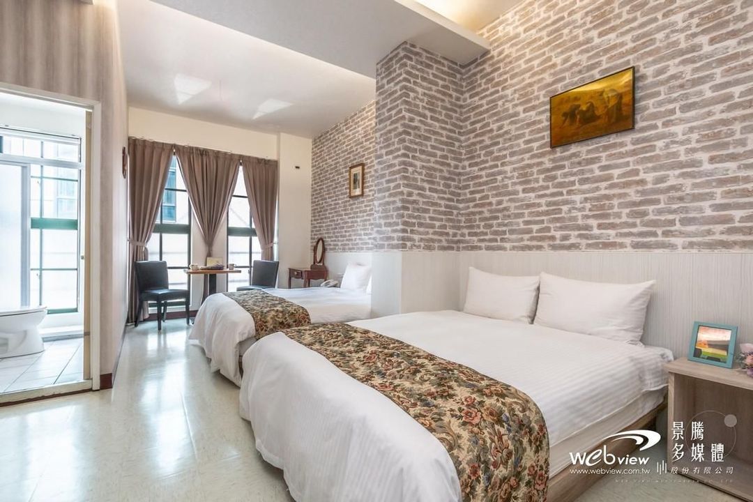Yilan County-Jiajia Business Hotel