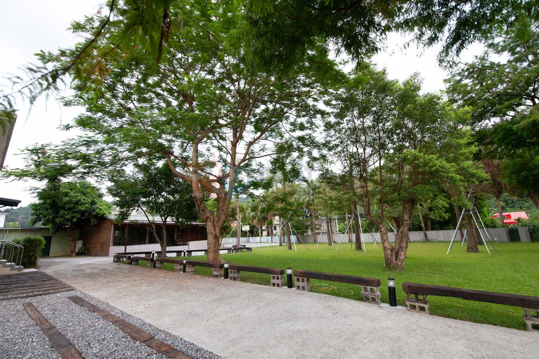 檜木屋民宿 l 免費早餐、近梅花湖風景區-7