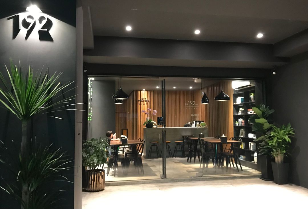192漫旅｜花蓮包棟・質簡設計空間｜近東大門夜市-2