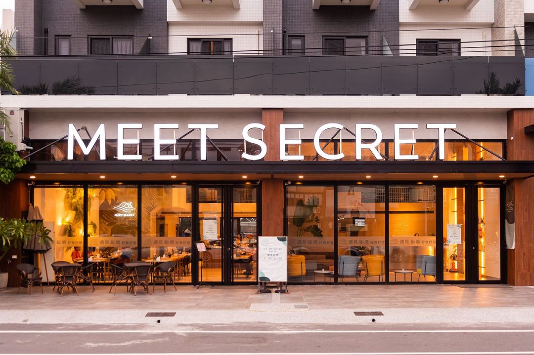 Meet Secret B&B