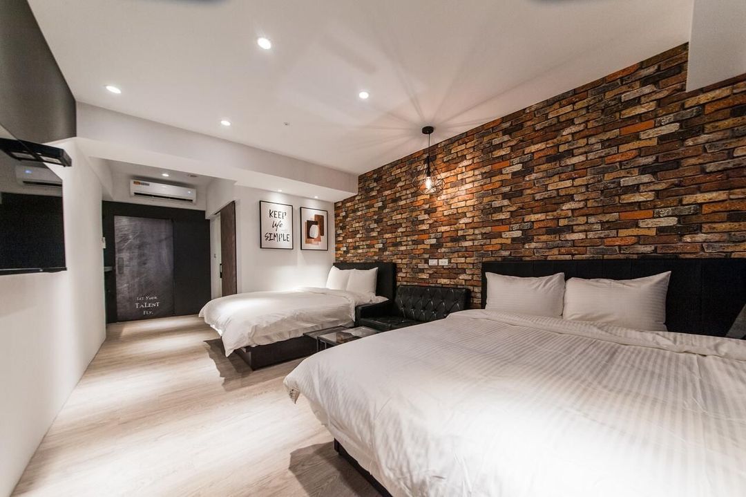 Luodong-NightMarket TaLent Hotel