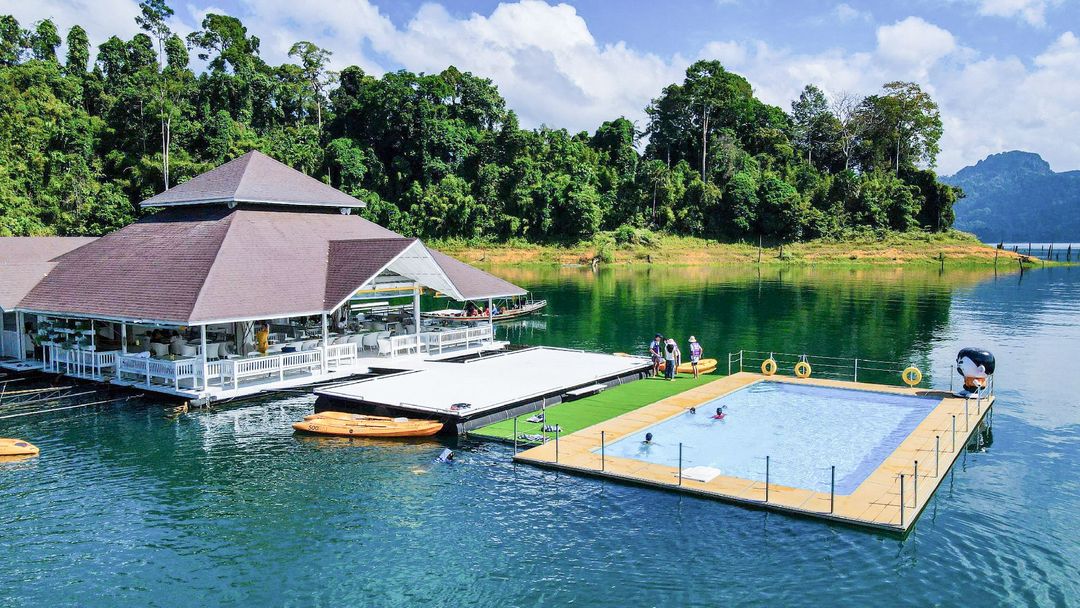 500 Rai Floating Resort