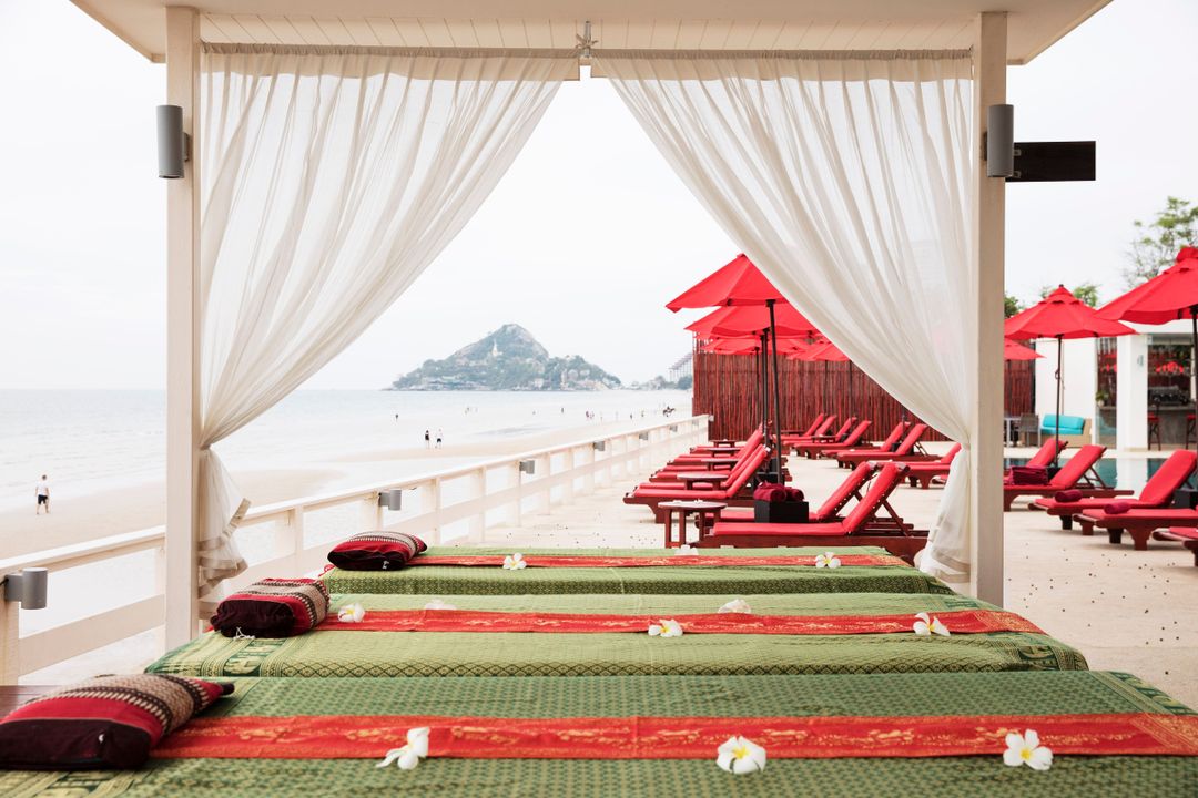 Chom View Hotel