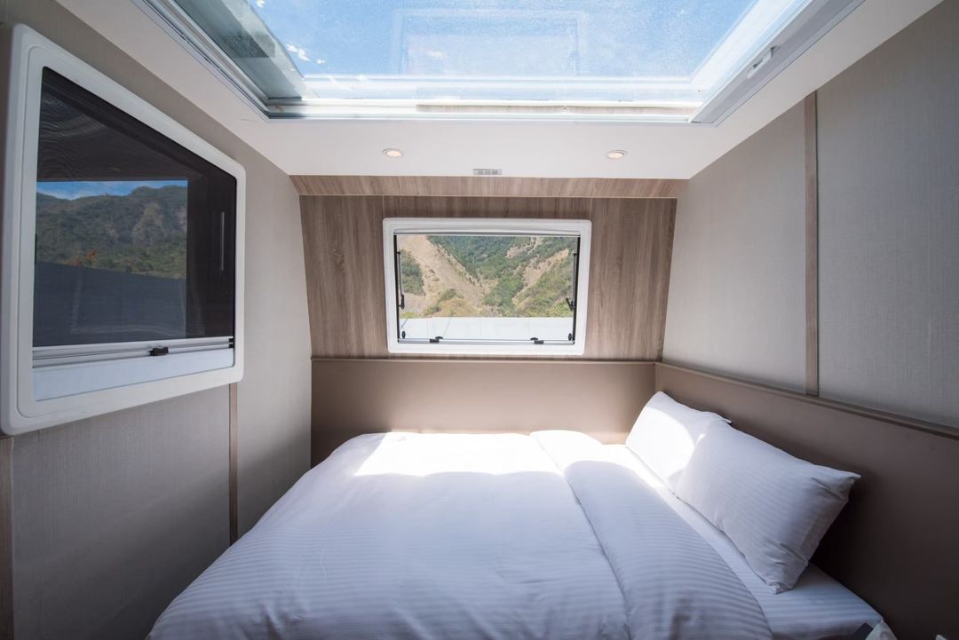 遠山望月溫泉露營區｜9/6前入住送$1199晚餐、美人湯屋、露營車-10