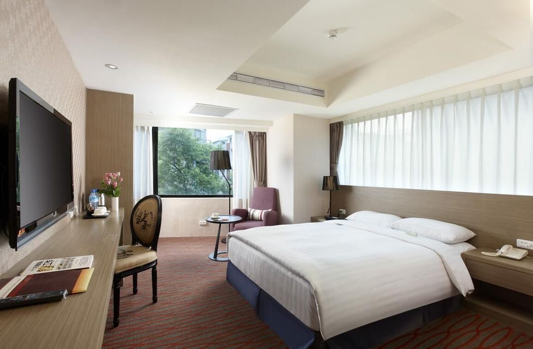 台北市-富裕自由商旅-忠孝館｜緊鄰忠孝敦化站