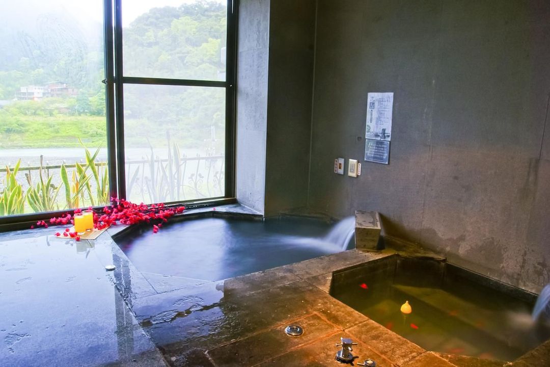 烏來花漾水舞會館-14