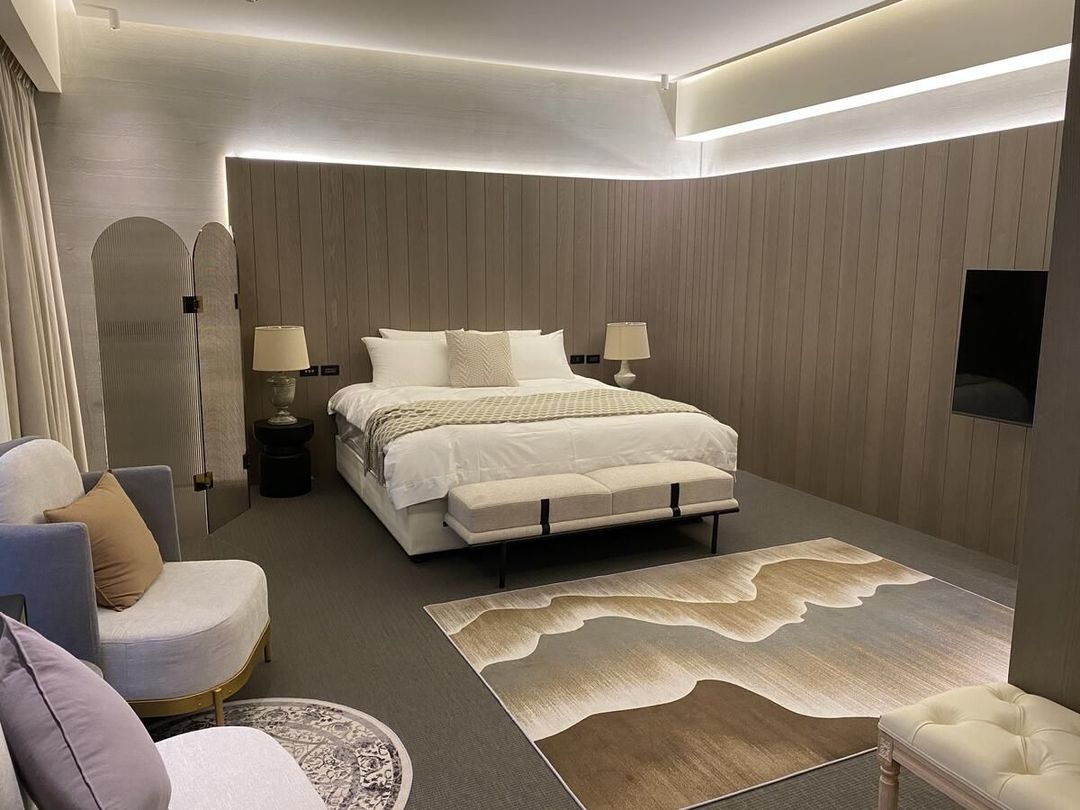 W house-3