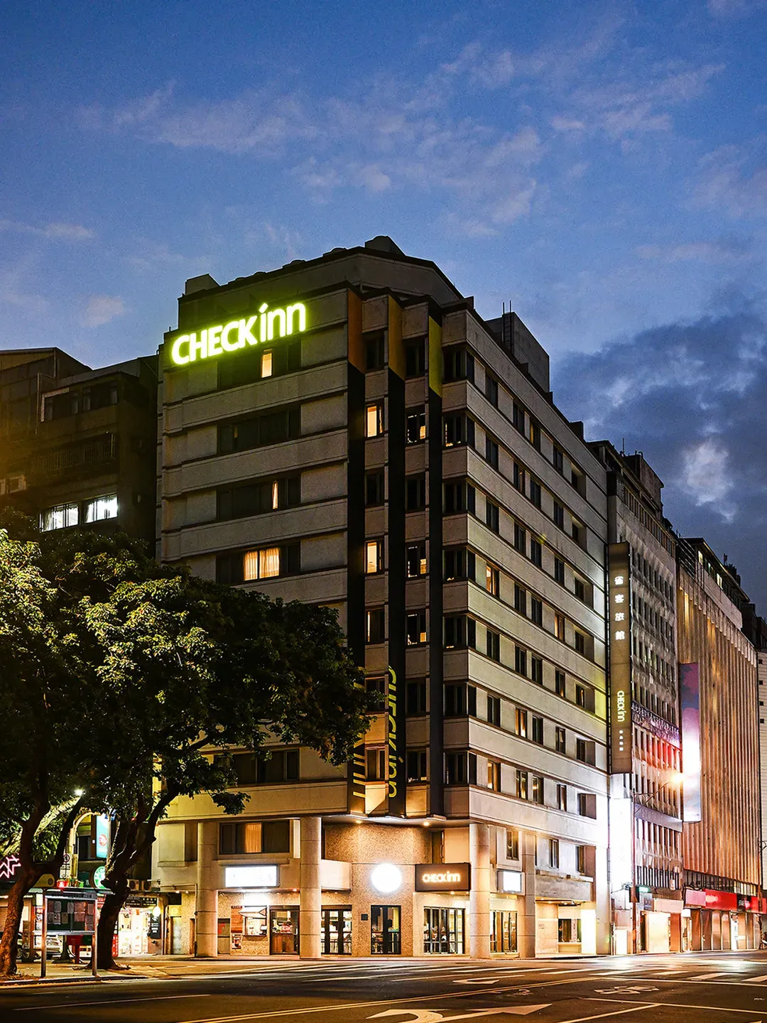 CHECK inn Taipei Main Station