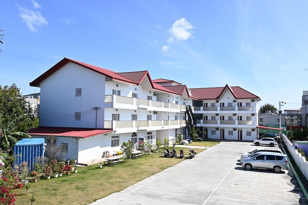 Mutsumi Garden Guest House