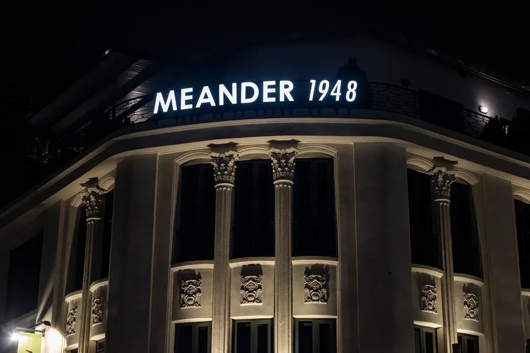 MEANDER 1948-4