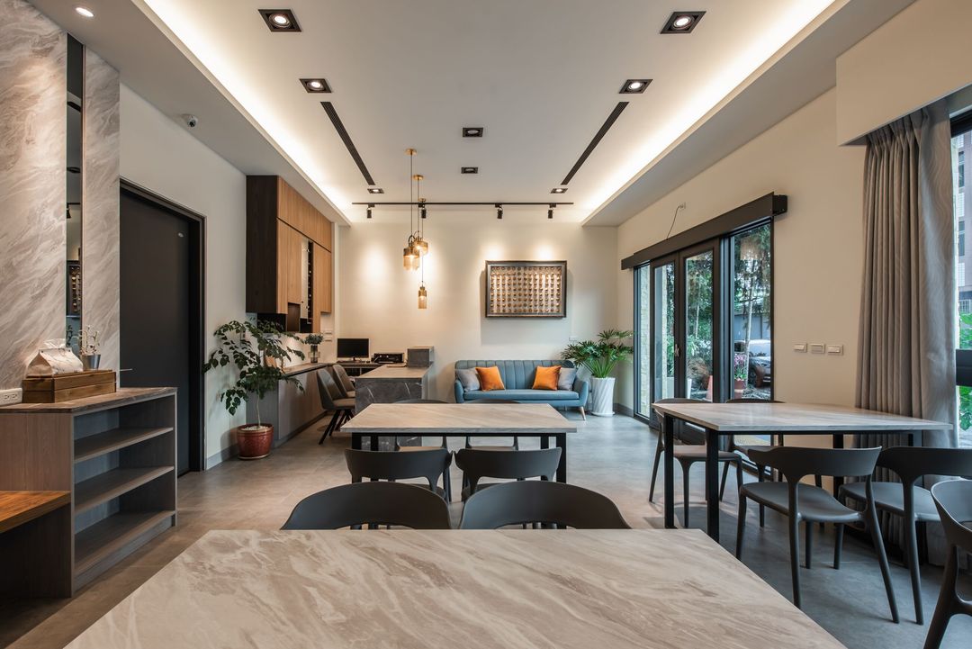 Skilled humanities travel guest house
