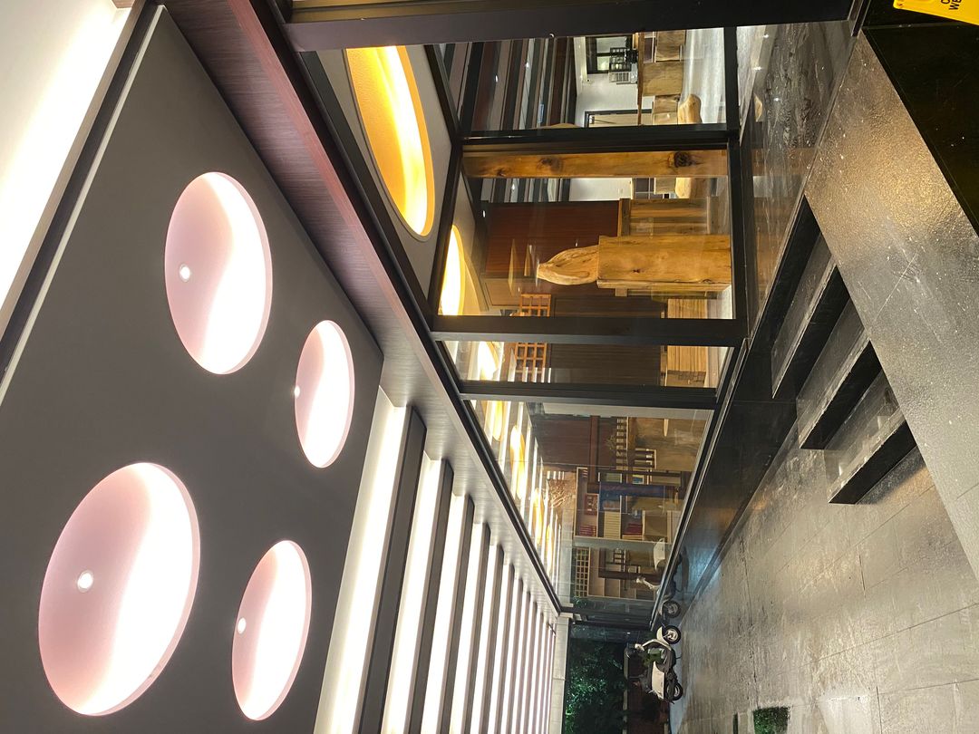 薇風精品商務旅館 (站前館)