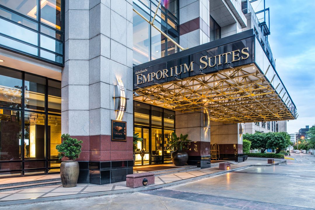 察殿恩博利套房酒店 (Emporium Suites by Chatrium)