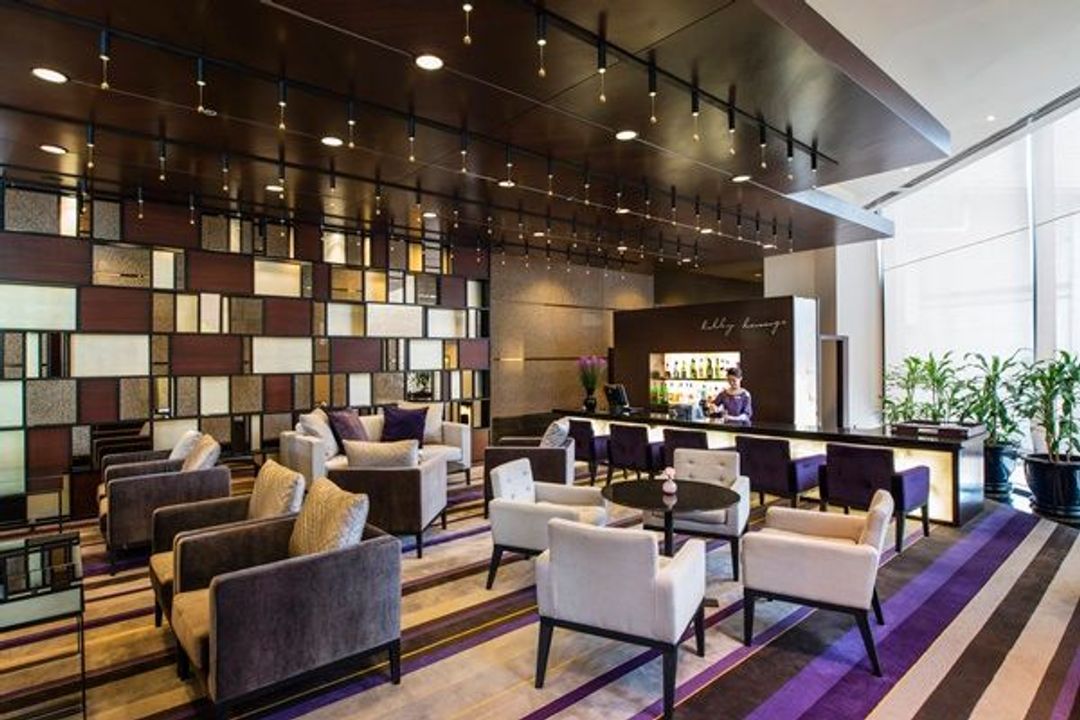 察殿恩博利套房酒店 (Emporium Suites by Chatrium)