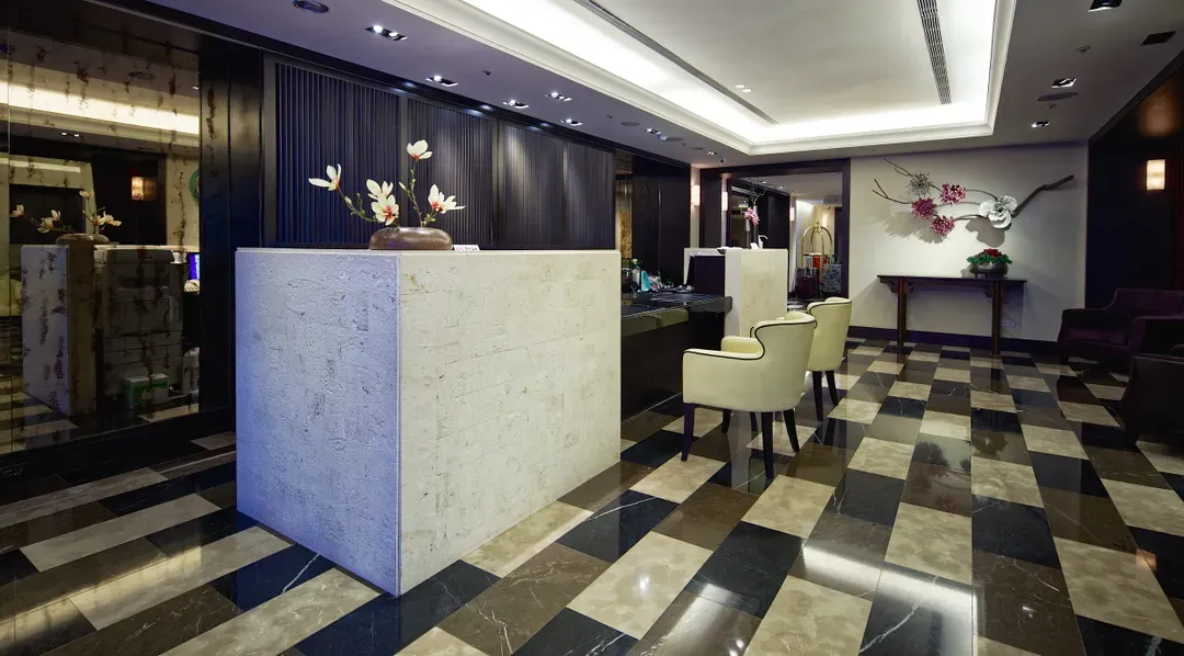 53 Hotel