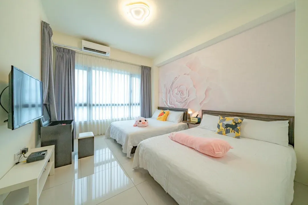 Jenny Inn-8