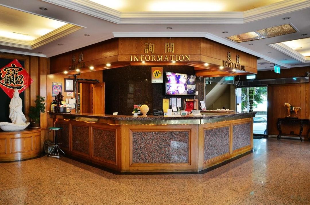 哥爸妻夫商務飯店-林森館