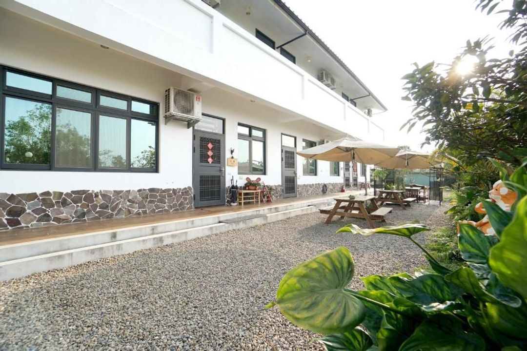 Bobomi Picture Book Homestay