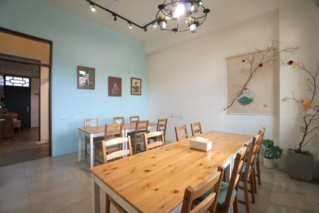 Bobomi Picture Book Homestay