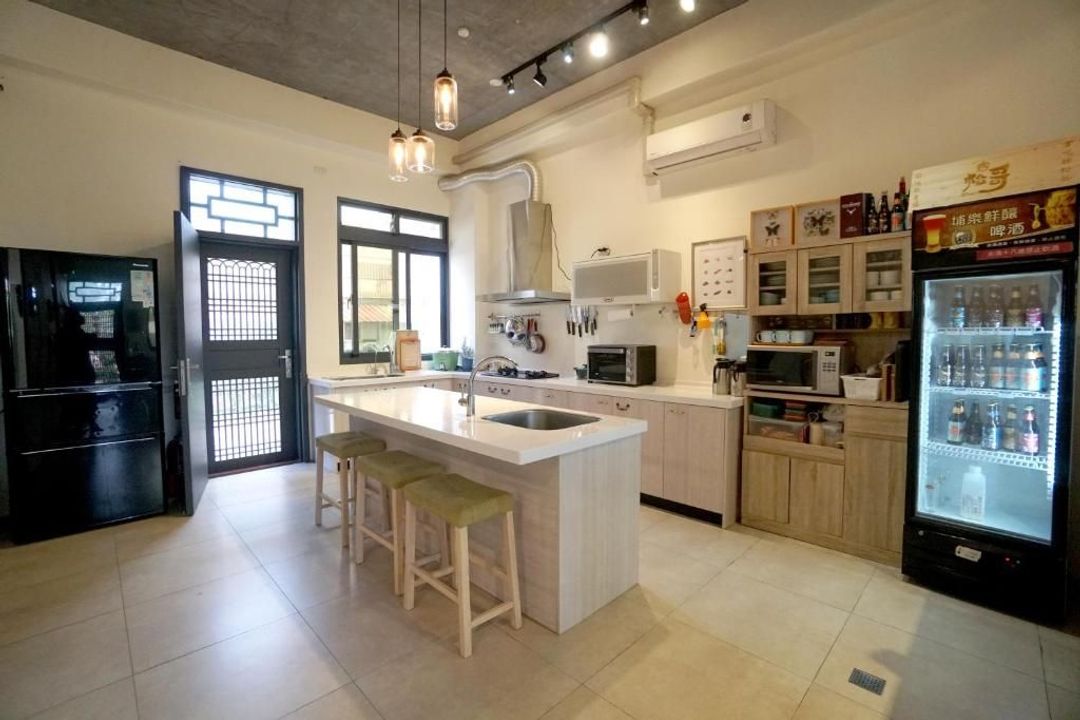 Bobomi Picture Book Homestay