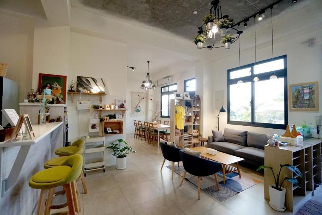 Bobomi Picture Book Homestay