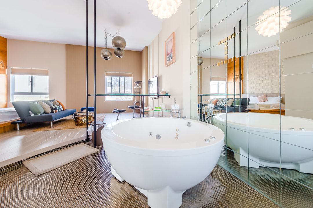 Tainan Weshare Hotel